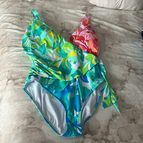 Bleu Rod Beattie Summer Escapes Surplice One Piece Swimsuit - Picture 4 of 8